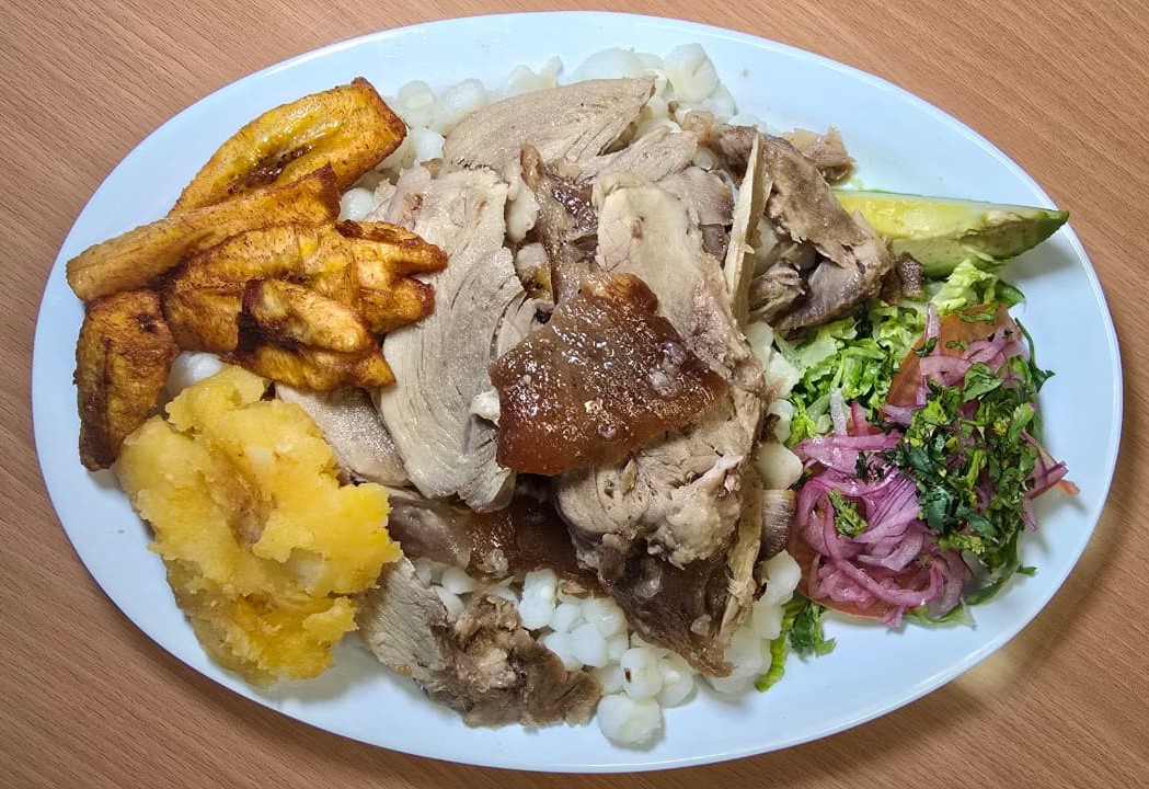 Primer restaurante de comida ecuatoriana en Houston, Texas